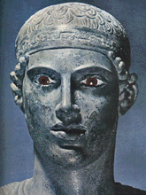 [ilustração: Auriga de Delfos. Bronze. 470 a.c. Museu de Delfos.
]