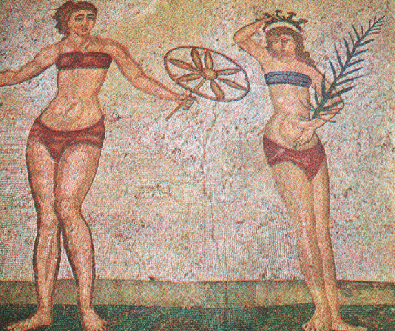 Raparigas atletas. Mosaico da villa do Imperador Maximiliano na Sicília.
